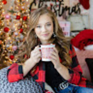 Meet your Posher, Rebekah